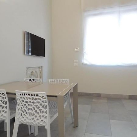 Isola Apartment Pastrengo 米兰 外观 照片