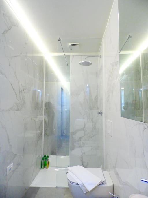 Isola Apartment Pastrengo 米兰 外观 照片